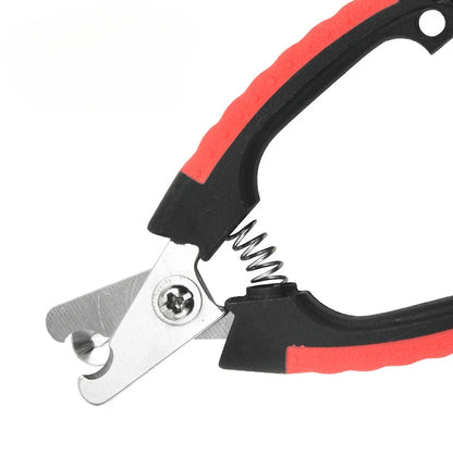 Nail clippers for dogs and cats